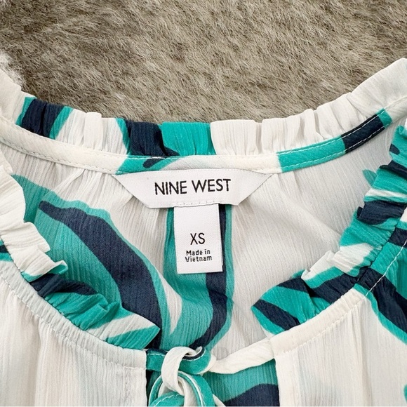 NWT Nine West Tie Front Ruffle Neck Blouse - Picture 4 of 11